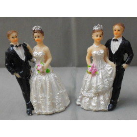 2 figurines mariage romantique couple en résine