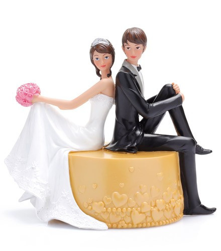 Sujet à gâteau mariés sur pouf