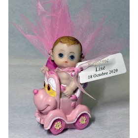 Pack personnalisé baptême fille sujet à dragées bébé voiture