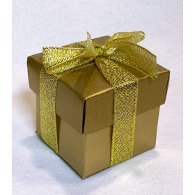 Boîte à dragées cube carton strié doré