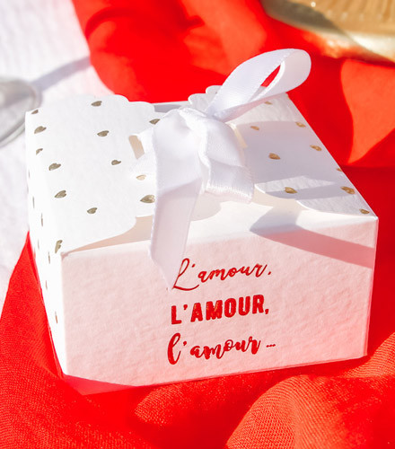 10 boîtes à dragées mariage l'amour carton